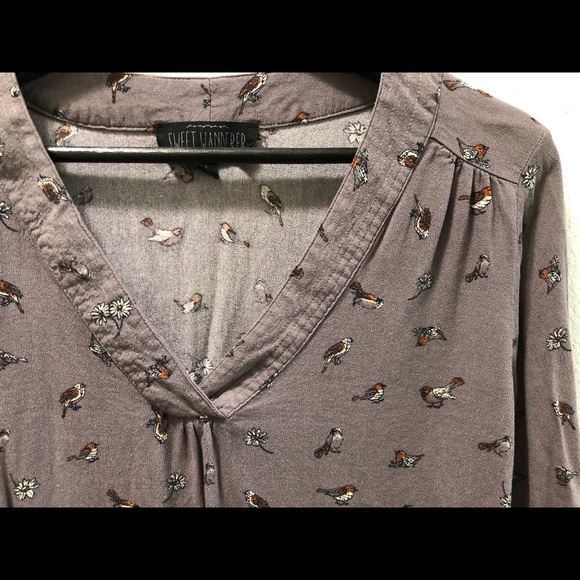 Sweet Wanderer blouse size small - Picture 3 of 6